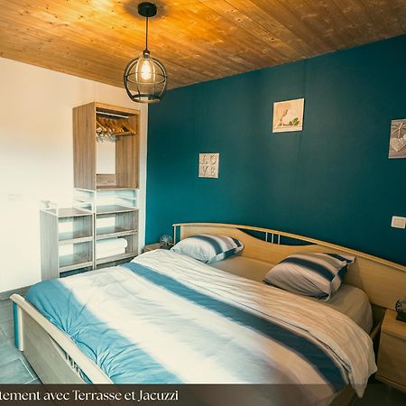 Les Appartements Du Pont Alsort Froid-Chapelle Екстериор снимка